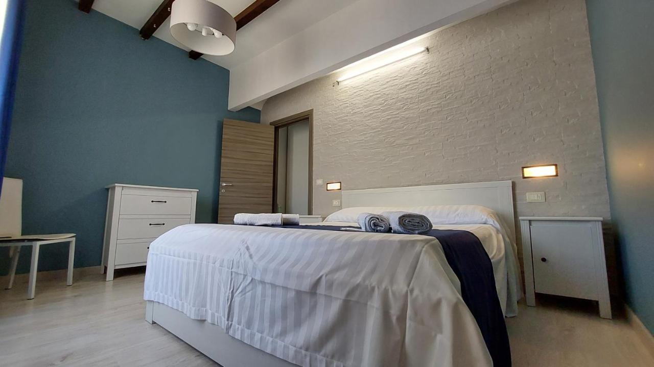 カステッランマーレ・デル・ゴルフォ Emporium Bed & Breakfast エクステリア 写真