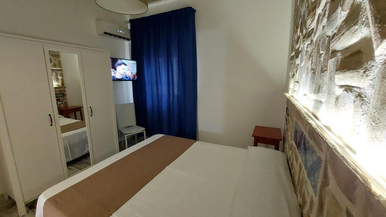 カステッランマーレ・デル・ゴルフォ Emporium Bed & Breakfast エクステリア 写真