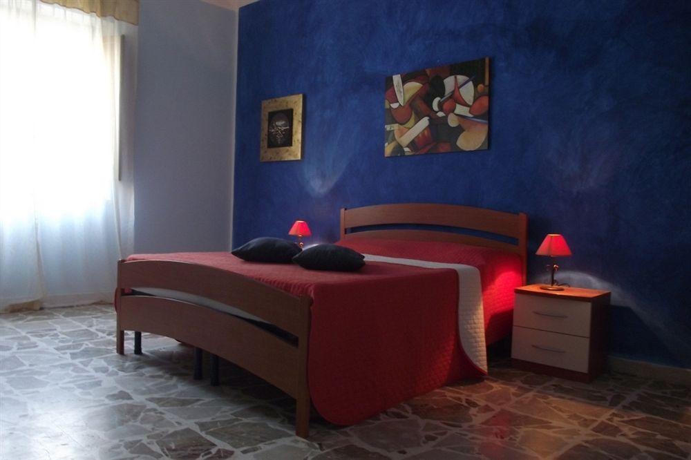 カステッランマーレ・デル・ゴルフォ Emporium Bed & Breakfast エクステリア 写真
