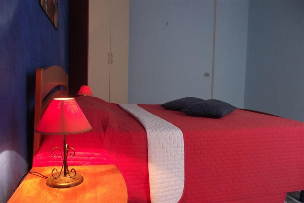 カステッランマーレ・デル・ゴルフォ Emporium Bed & Breakfast エクステリア 写真